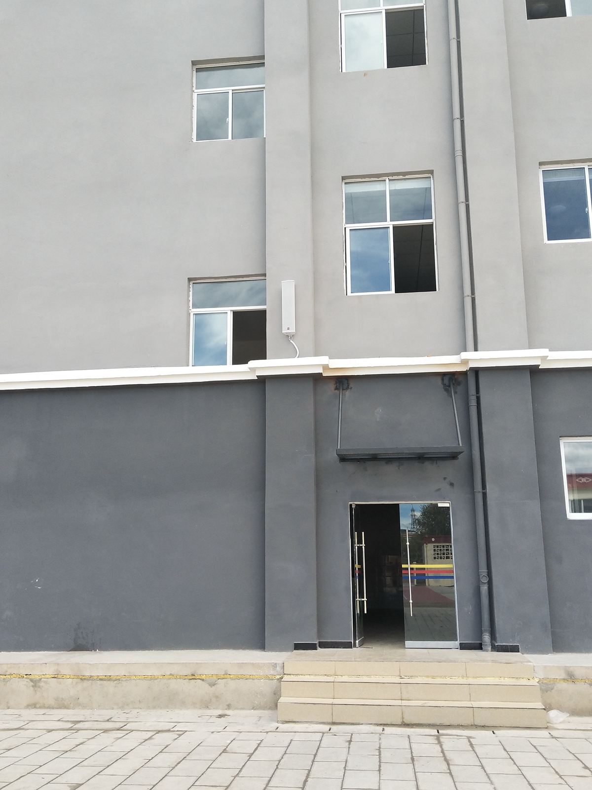 香格里拉中学广播